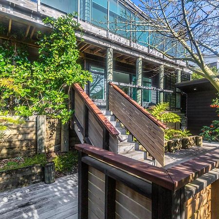 Villa Taonga With Sea Views By Waiheke Unlimited Oneroa Exterior foto